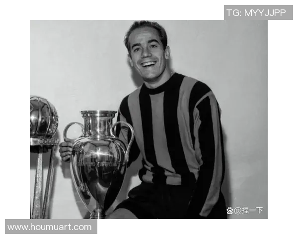 美国足球队代表球星排名及其历史贡献分析