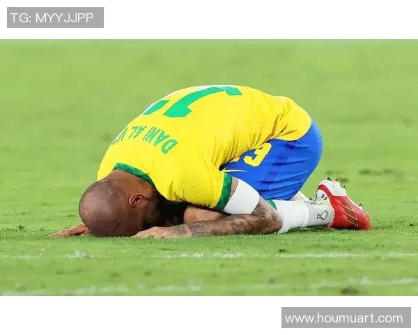 足球场上突然倒地死亡的球星背后隐藏的真相与悲剧故事